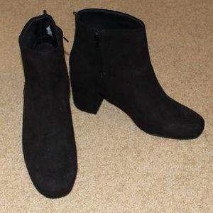 Old Navy Square Toe Booties - Sz 9